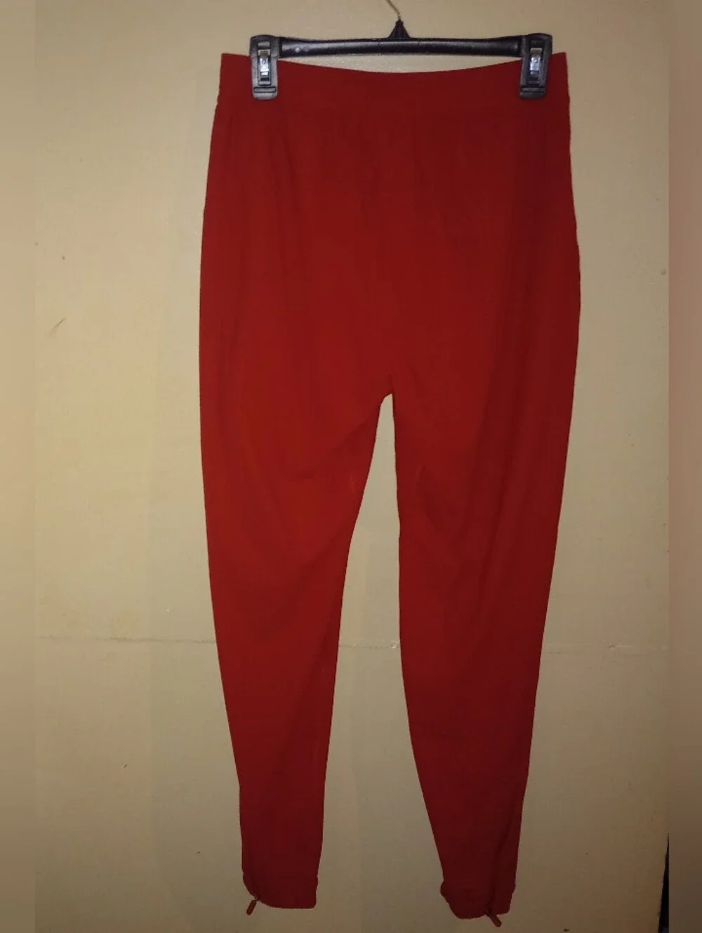 NWT Lululemon Adapted State HR Jogger Size 6 Regular Length in Red